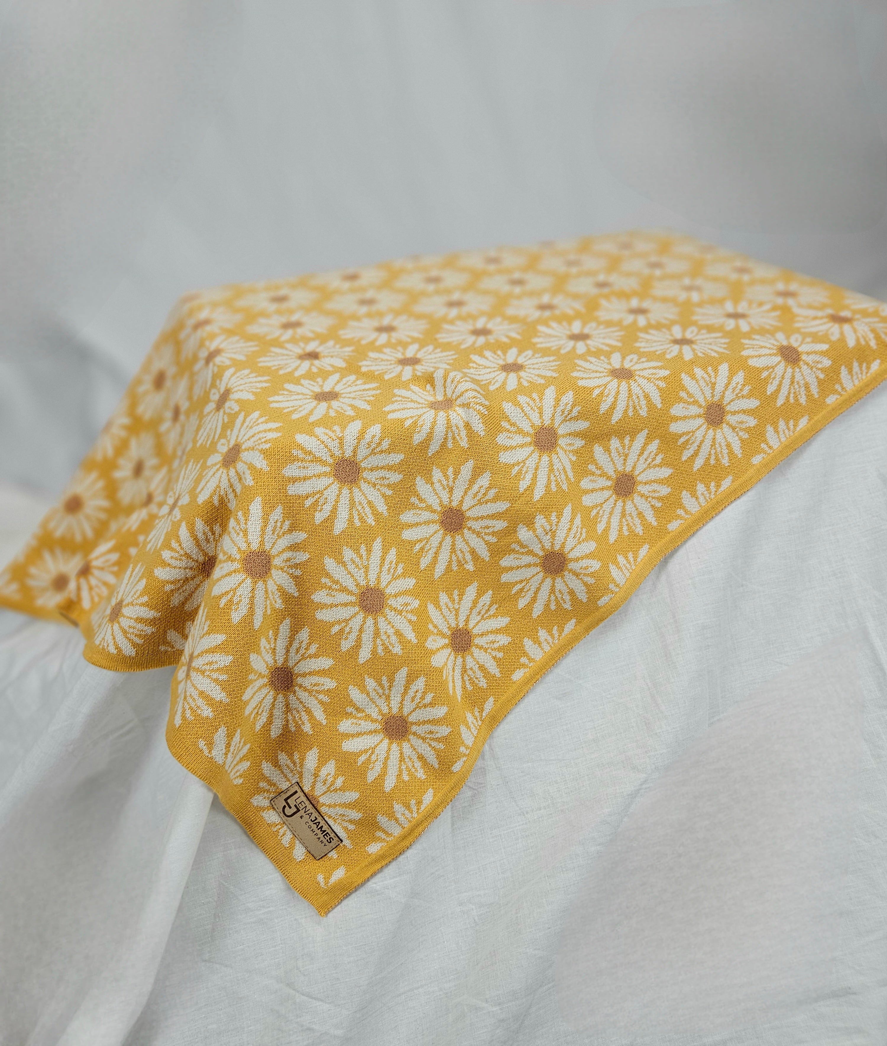 Daisy Knit Blanket