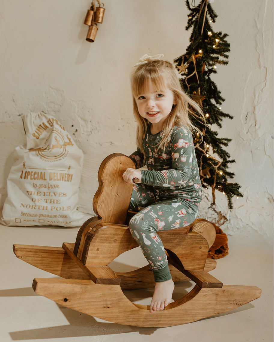 Christmas on the Farm | 2-Piece Long-Sleeve PJ Set
