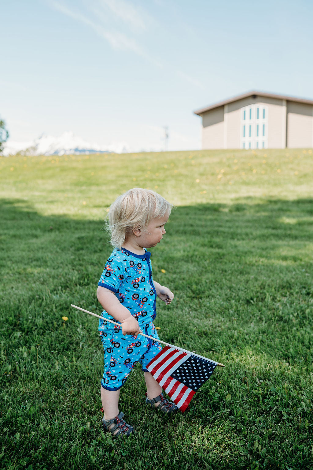 Monster Trucks | Shortie