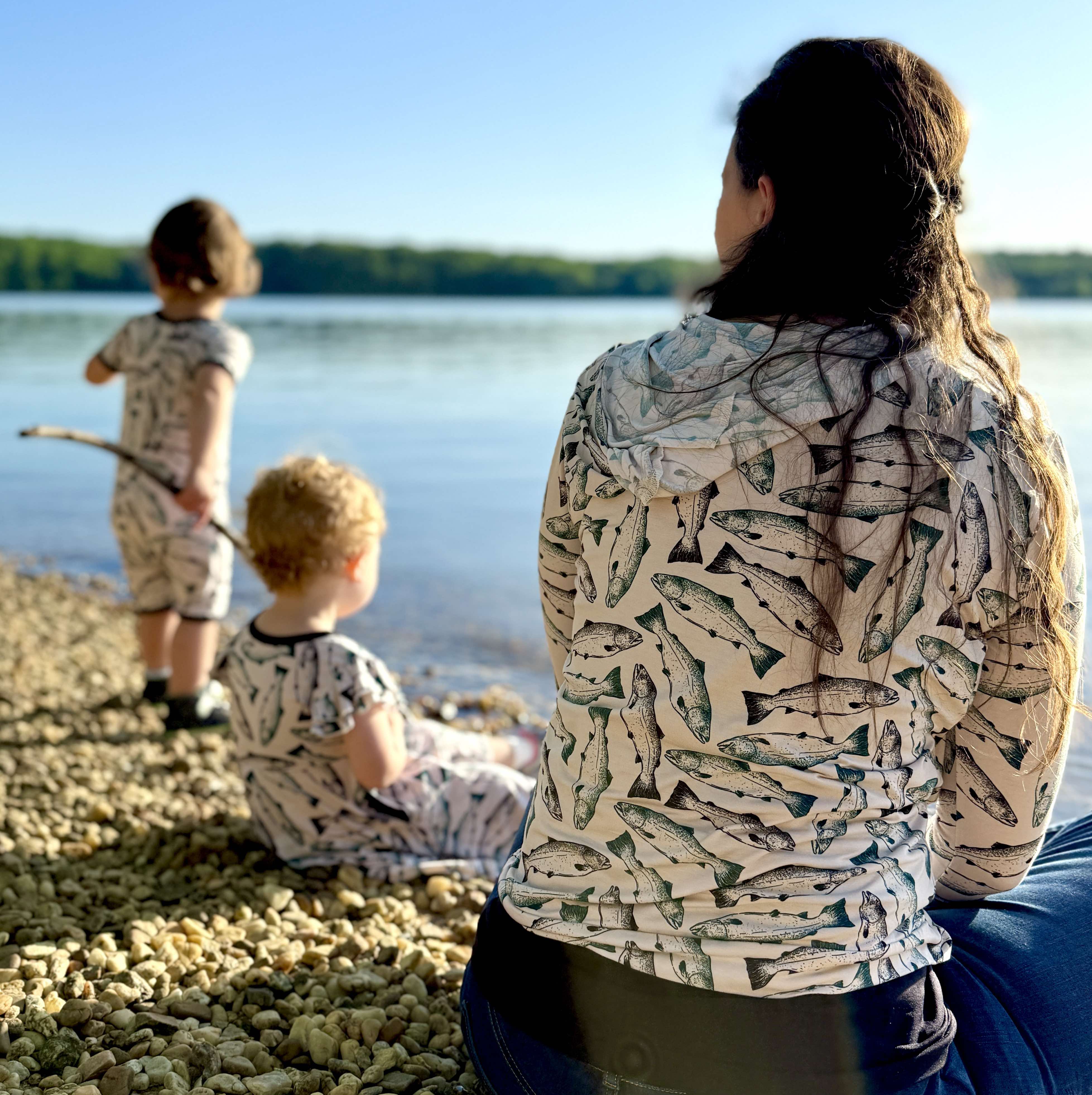 Wild Alaskan Salmon | Adult Lightweight Hoodie