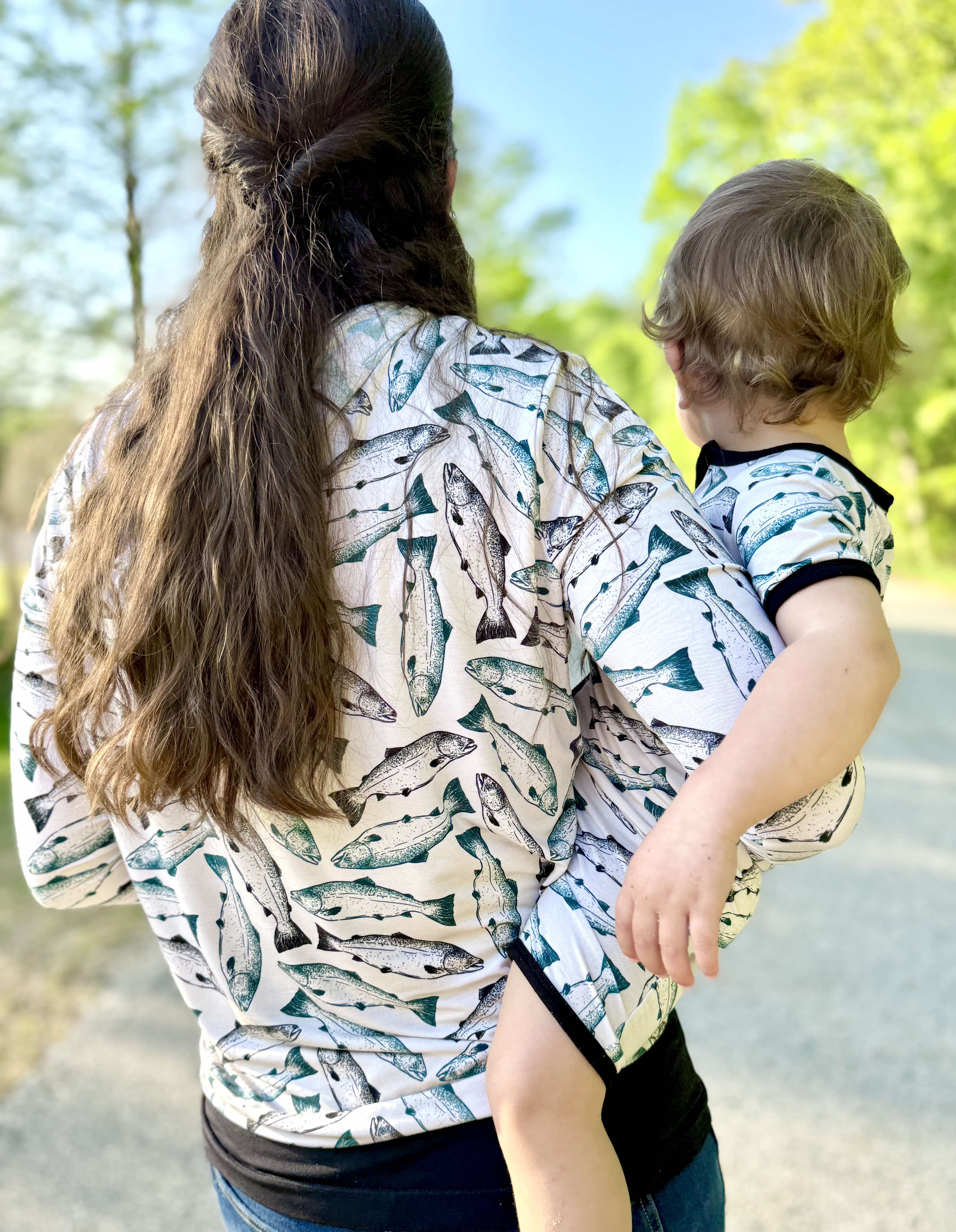 Wild Alaskan Salmon | Adult Lightweight Hoodie