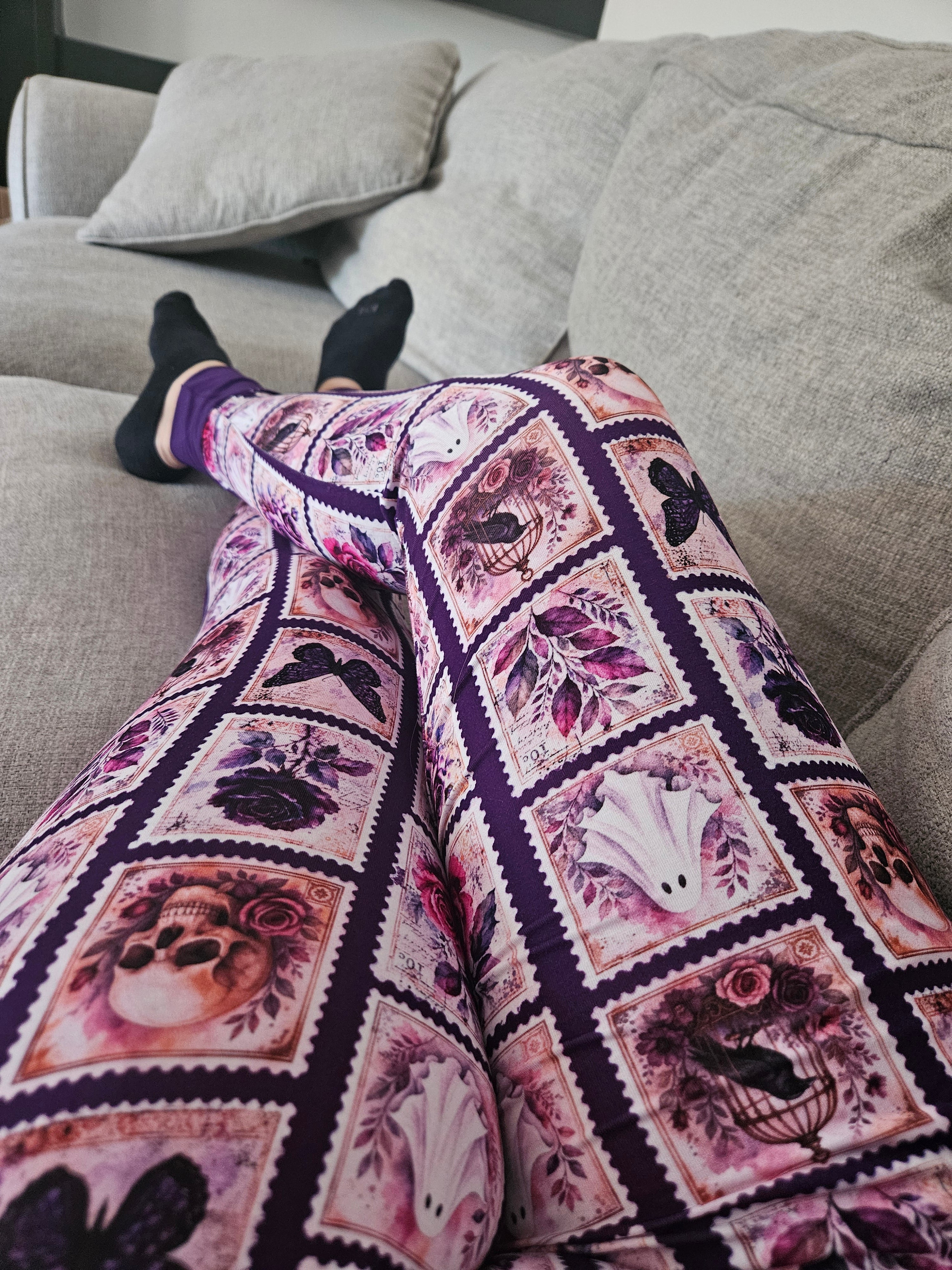 Haunted Love Letters | Adult Jogger w/ Pockets
