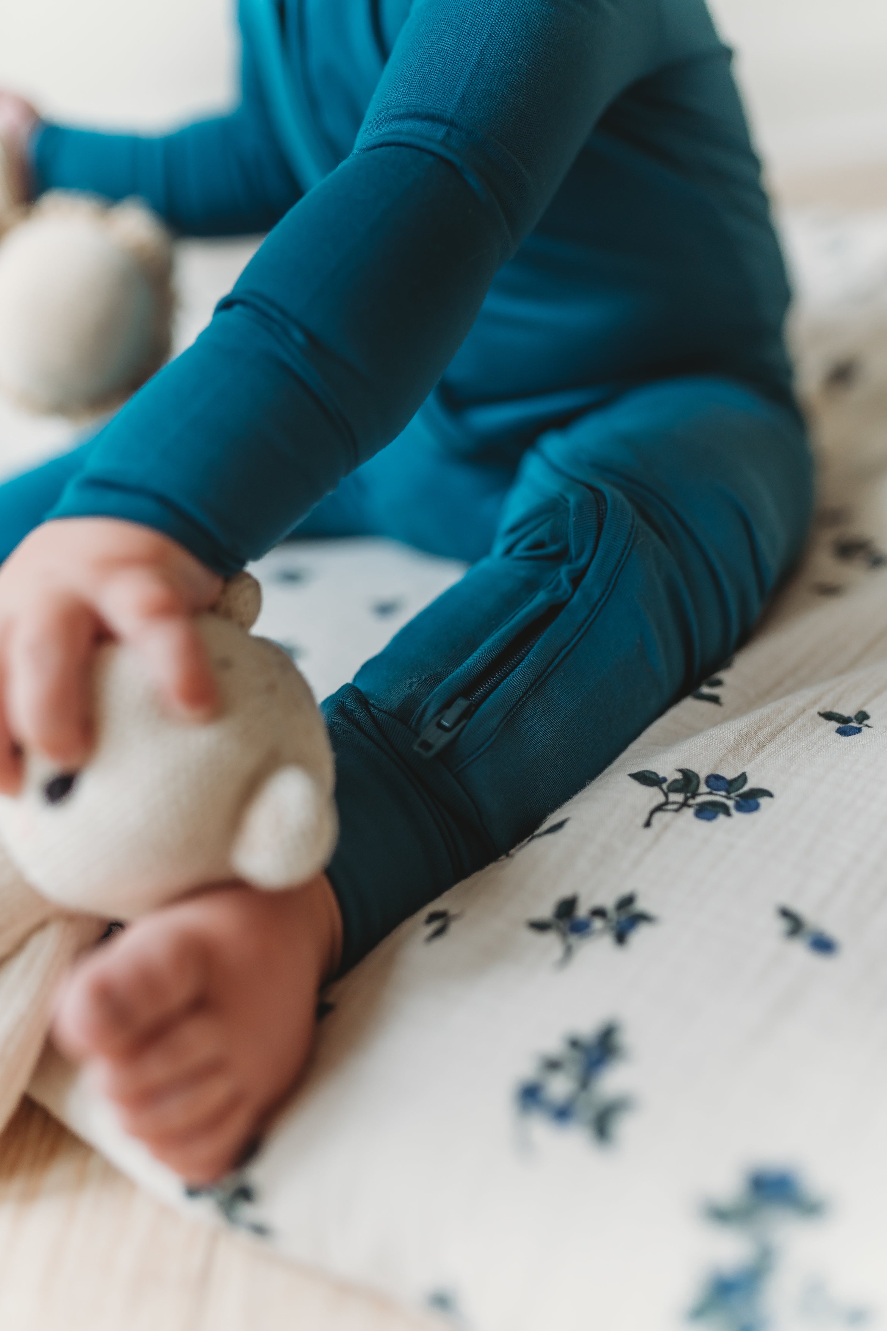 Solid Teal | Grow-With-Me Zippy